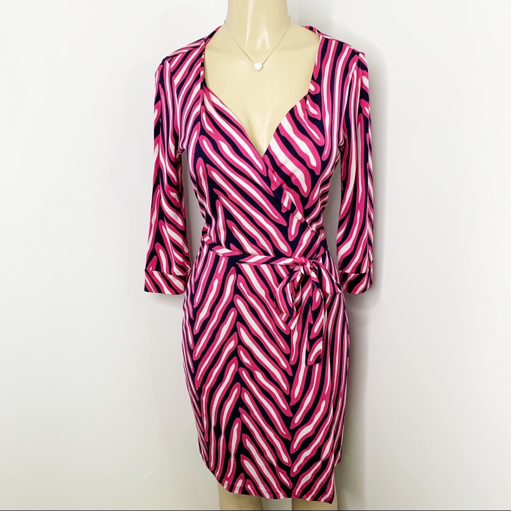 ✨DIANE von Furstenberg New Julian Wrap Dress Size
